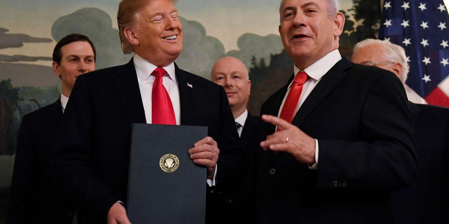 USA:s president Donald Trump och Israels premiärminister Benjamin Netanyahu i Vita huset.