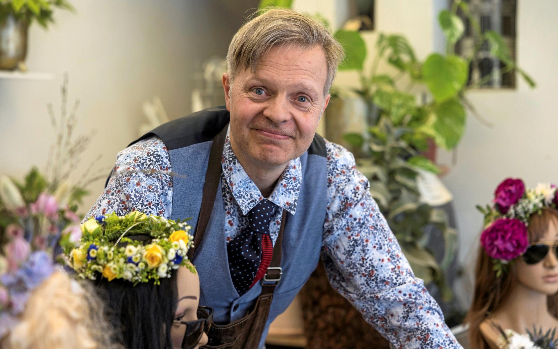 Johan Bengtsson är chef på Le Fleuriste som är den blomsteraffär i Göteborg som legat i samma lokaler under längst tid.