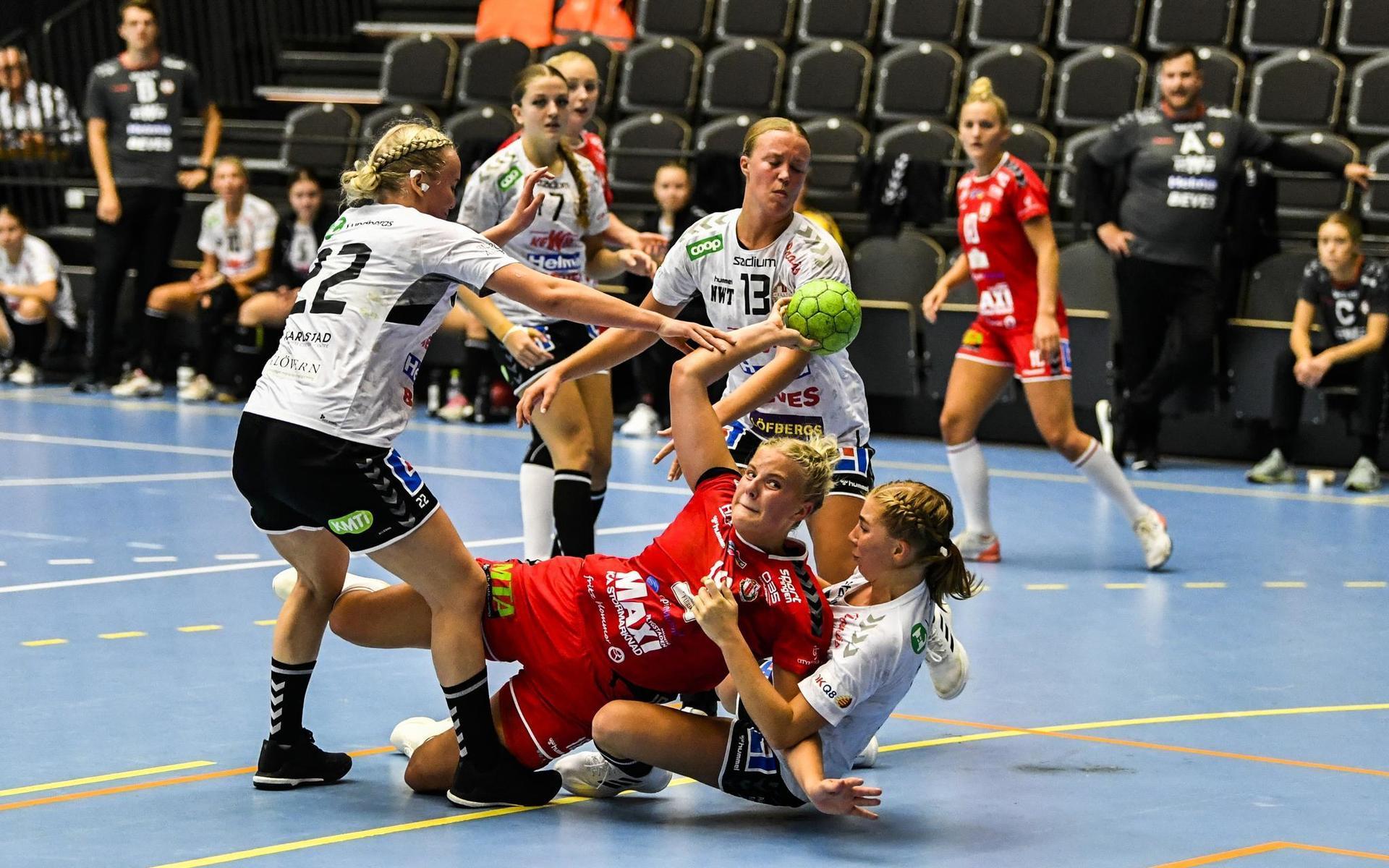 Svenska Handbollförbundet stoppar allt division 1-spel till och med den 22 december, vilket påverkar både damlaget och herrlaget i HK Drott.