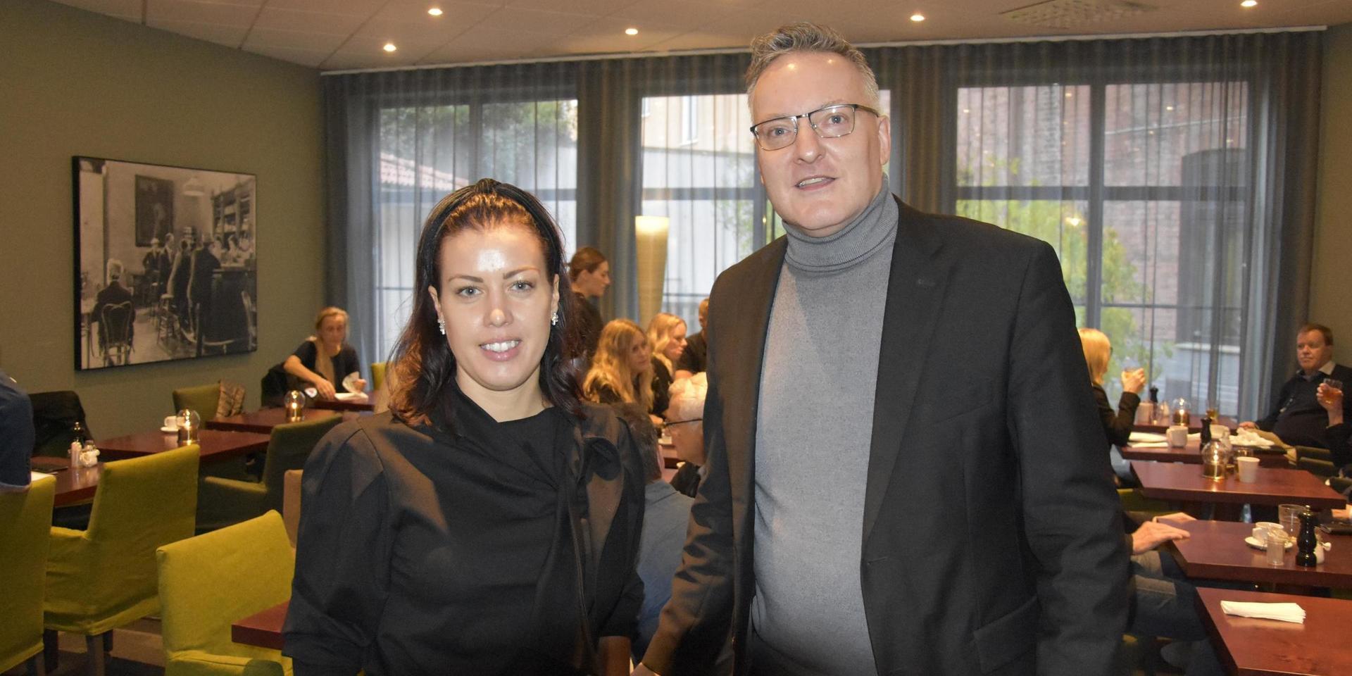 Caroline Bengtsson och Per Arbin ansvarade för presentationen på Grand Hotel.