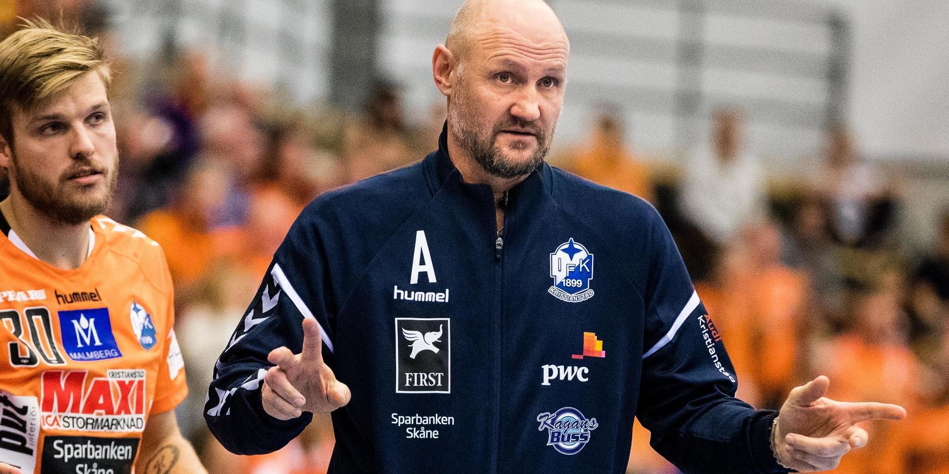 Ola Lindgren har varit förbundskapten i Finland sedan 2019. Nu blir det minst två år till. Arkivbild.