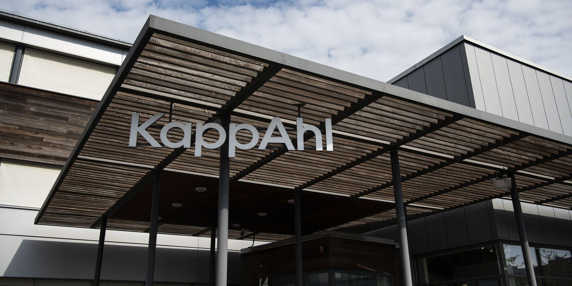 Göteborgska modekedjan Kappahl har redan tvingats stänga butiker och säga upp personal.
