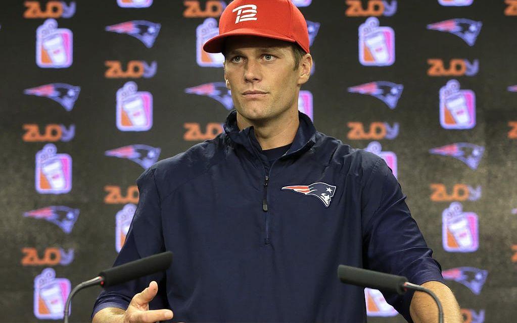 55. NFL-stjärnan Tom Brady: 44 miljoner amerikanska dollar. Är gift med supermodellen Gisele Bündchen som också är med på topplistan. Foto: TT.