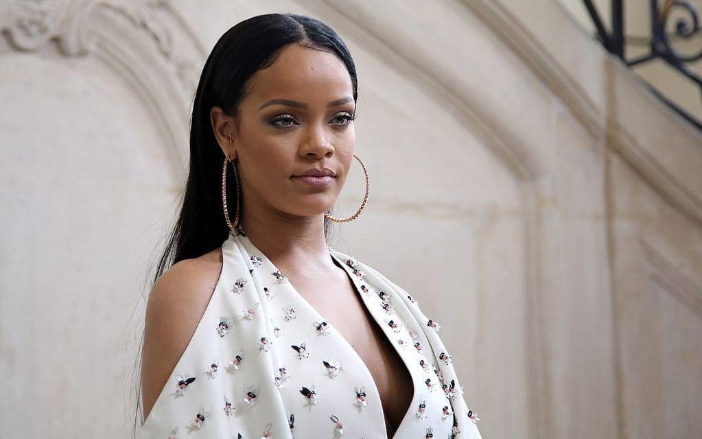 14. Musikern Rihanna: 75 miljoner amerikanska dollar. Världsturné och ett reklamavtal med bland annat Dior och Puma. Foto: TT.