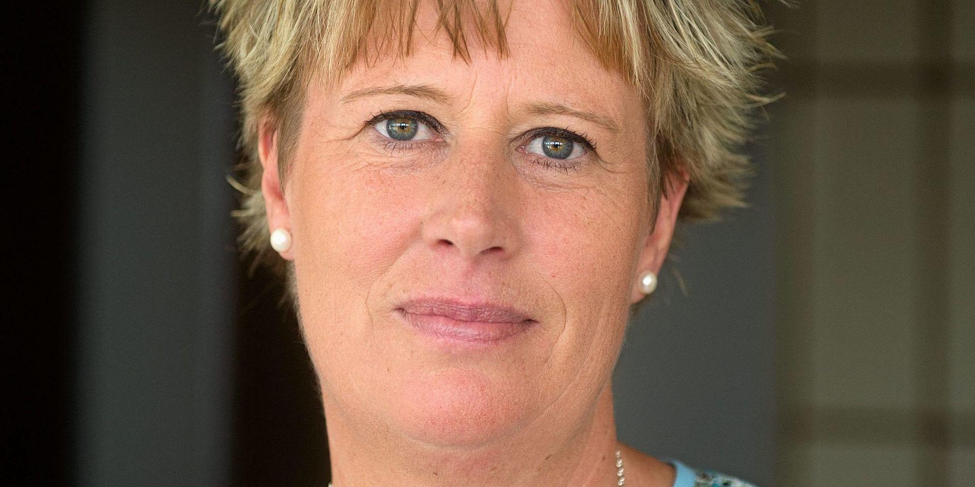 Mikaela Waltersson (M) är regionstyrelsens ordförande.