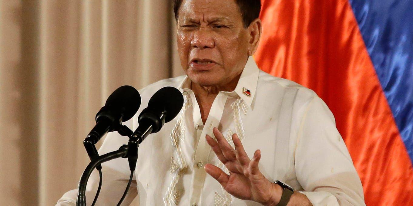 President Rodrigo Duterte tappar i opinionen. Arkivbild.