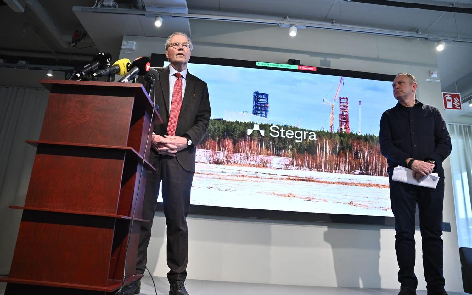 Stegras vd Henrik Henriksson (till höger) och tilltänkte styrelseordförande Leif Johansson.