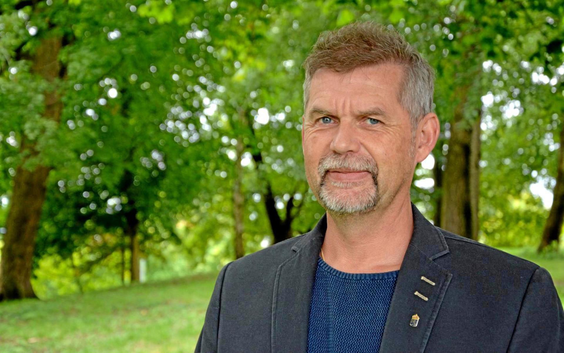 Enligt naturvårdshandläggare Martin Broberg på Länsstyrelsen är det inte aktuellt med skyddsjakt på varg i Hallands just nu.