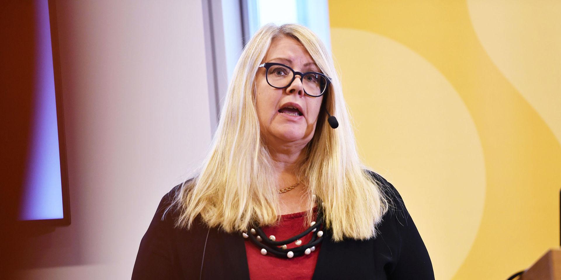 SKL:s chefsekonom Annika Wallenskog förklarar det ekonomiska läget i kommunerna.