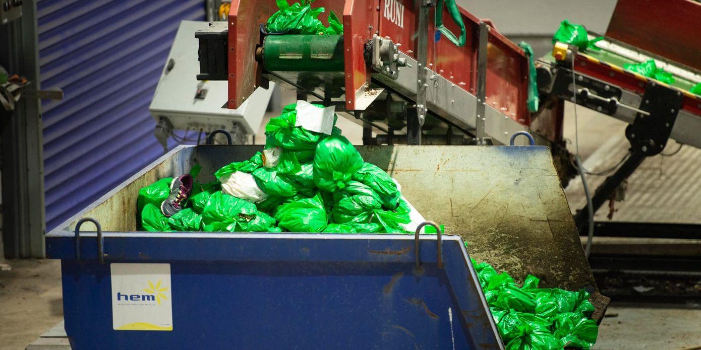 Gör om och gör rätt. Sorteringen av de gröna plastpåsarna för matavfall är ett onödigt merarbete.