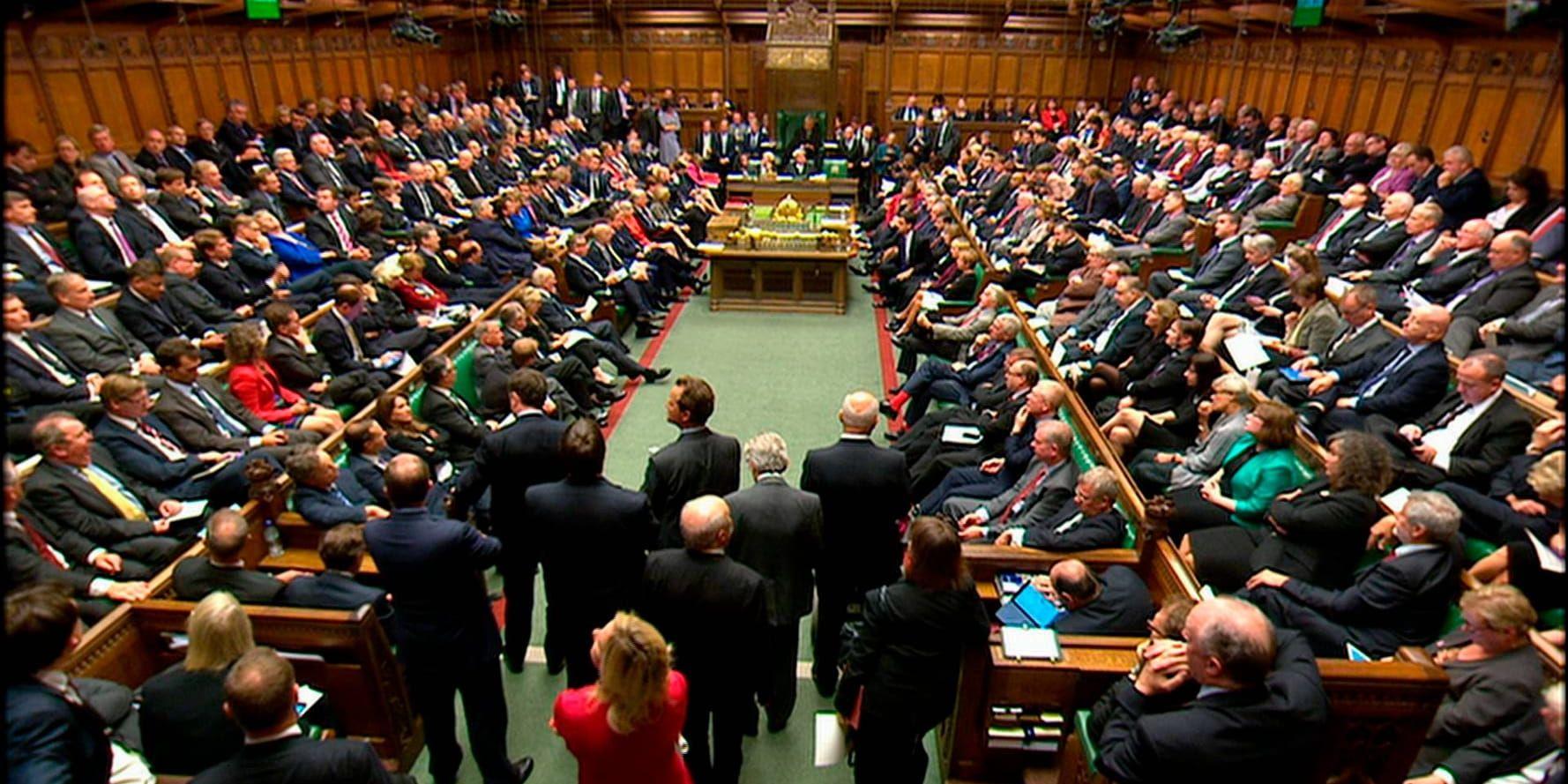 Kravet på att män ska ha slips är undanröjt i det brittiska parlamentet. Arkivbild.