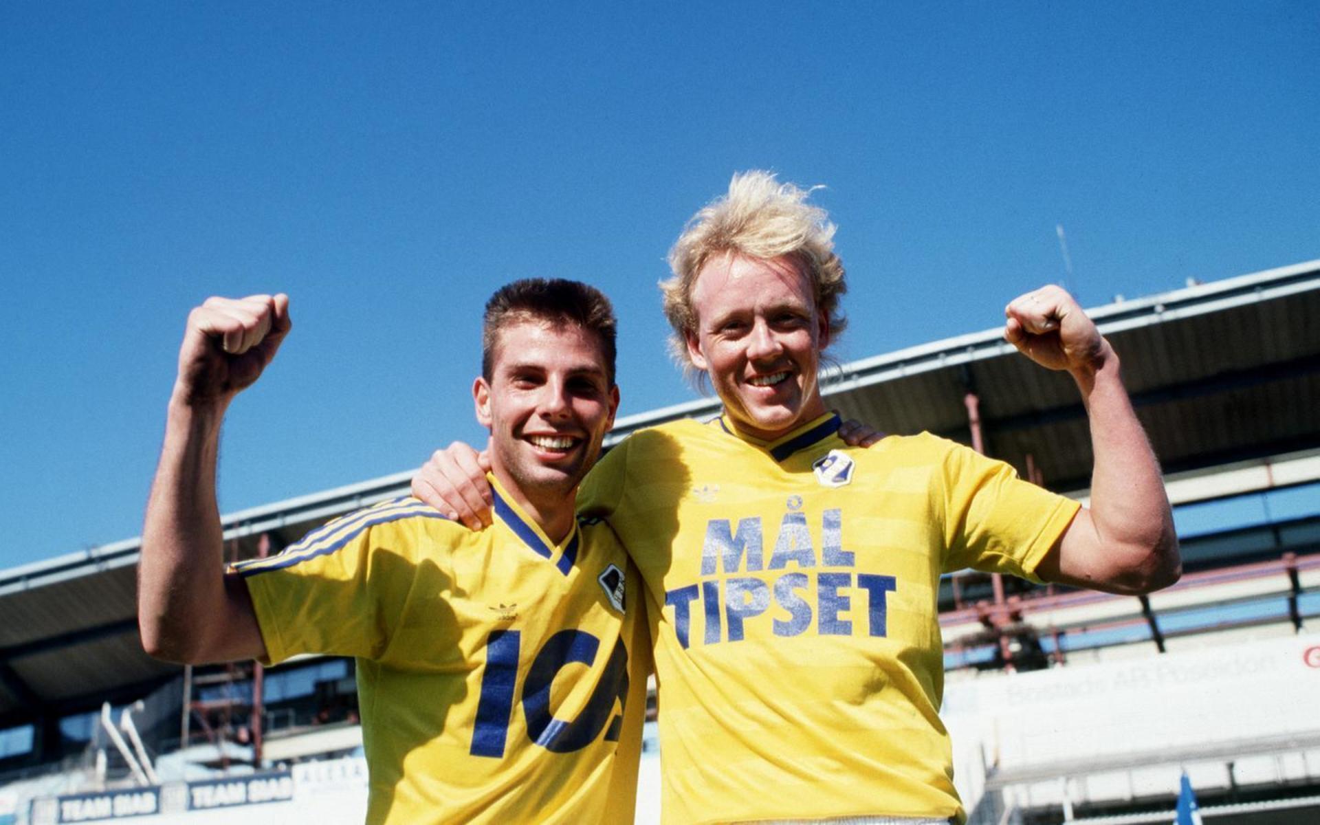 Jonas Dahlgren och Stefan Lindqvist i HBK-tröjan 1989.