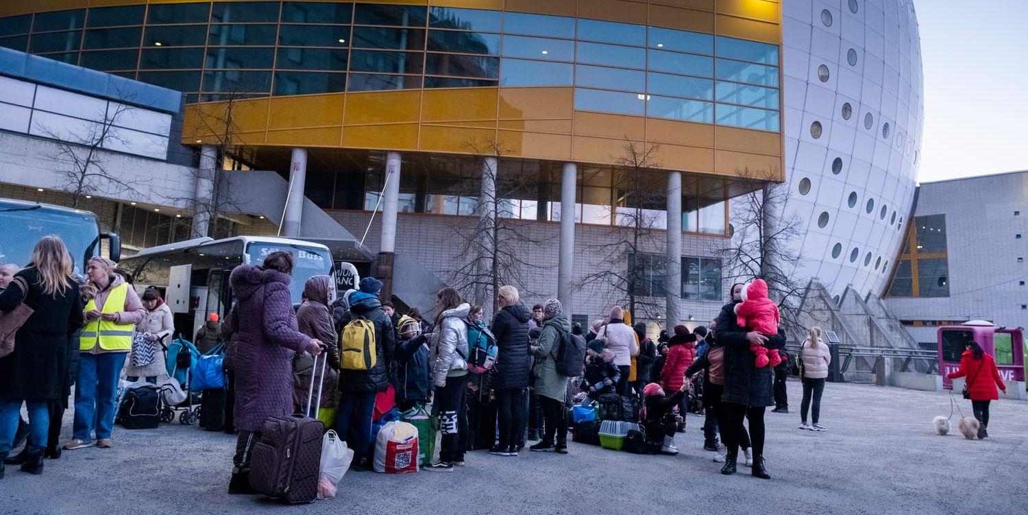 Mottagande. I Sverige hålls ukrainska flyktingar i ett slags permanent undantagstillstånd.