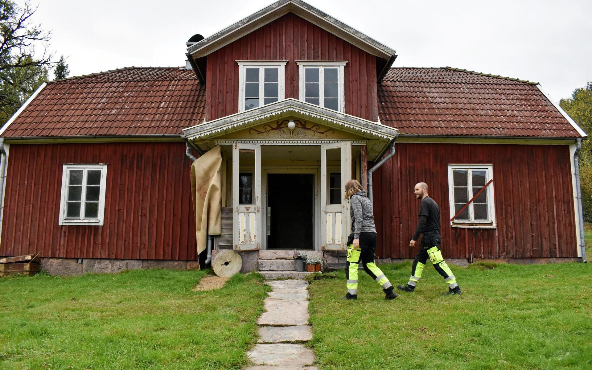 Paret Runemyr startade Instagramkontot ”Lassaberg1830” för att dokumentera sitt husprojekt, men också för att dela med sig av sin resa till familjemedlemmar och andra intresserade.