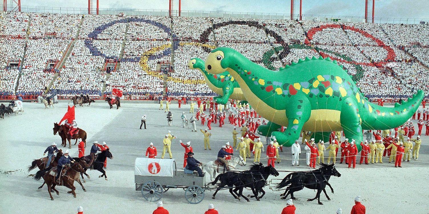 Så här såg OS-invigningen i Calgary ut 1988. Det ser inte ut att bli en repris 2026. Arkivbild.