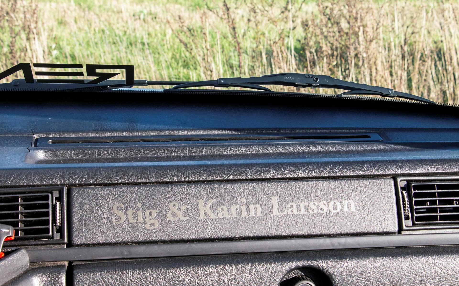 Stig och Kerstin Larsson, Kalles morföräldrar har sina namn inne i kupén.