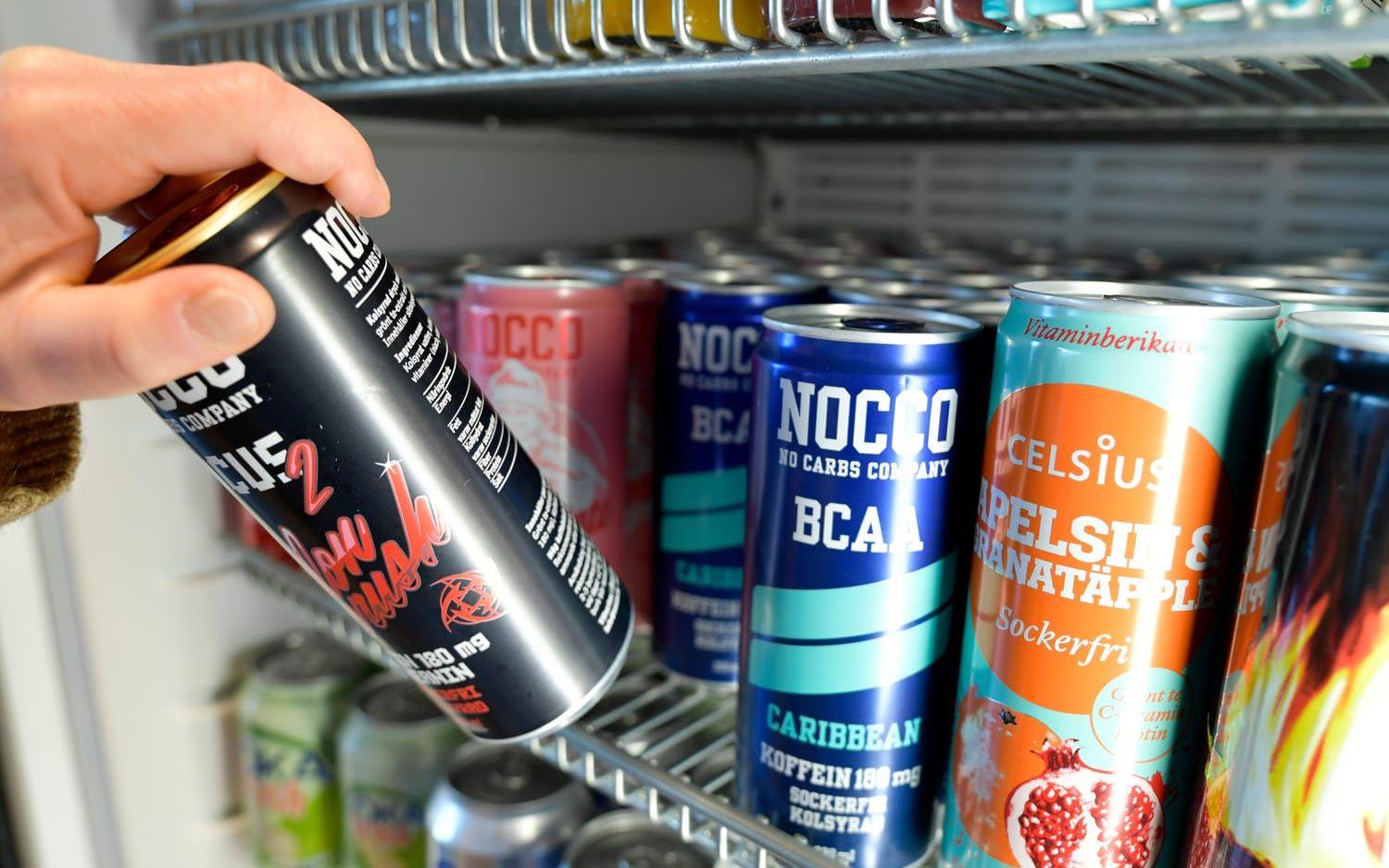 Utbudet av energidrycker har ökat kraftigt de senaste åren. Arkivbild. 