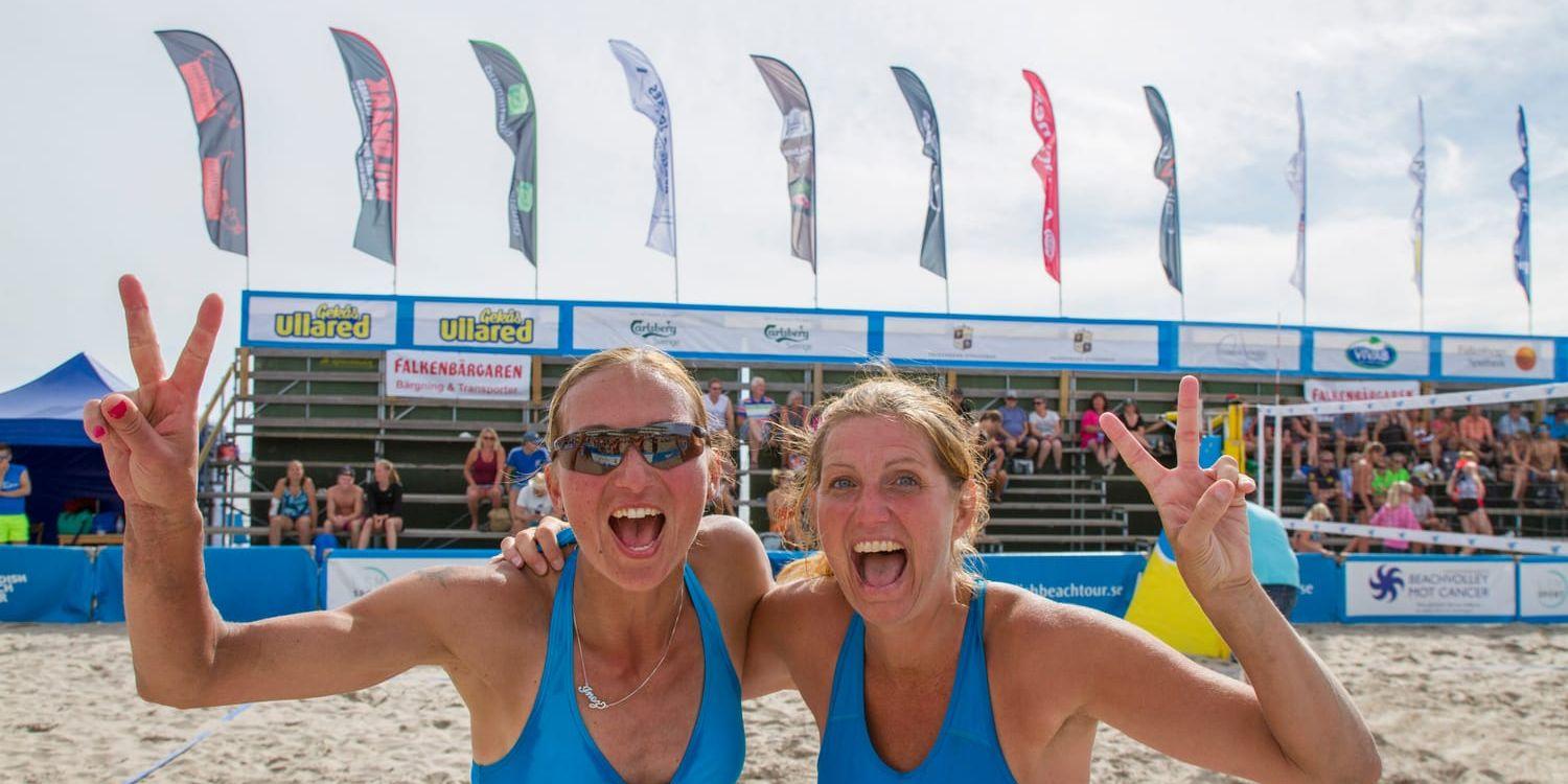 Ewa Kalinowska (vänster) vann sitt andra SM-guld på Skrea strand. Den här gången med Jessica Sandberg. Foto: Herman Sewelén, svensk volleyboll.