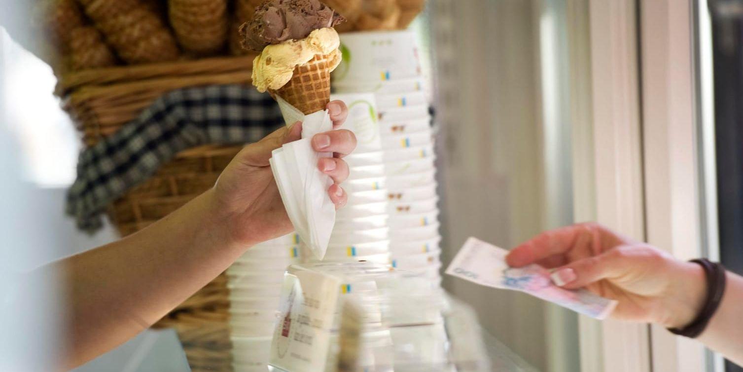 Försäljning av glass i Stockholm. Arkivbild.
