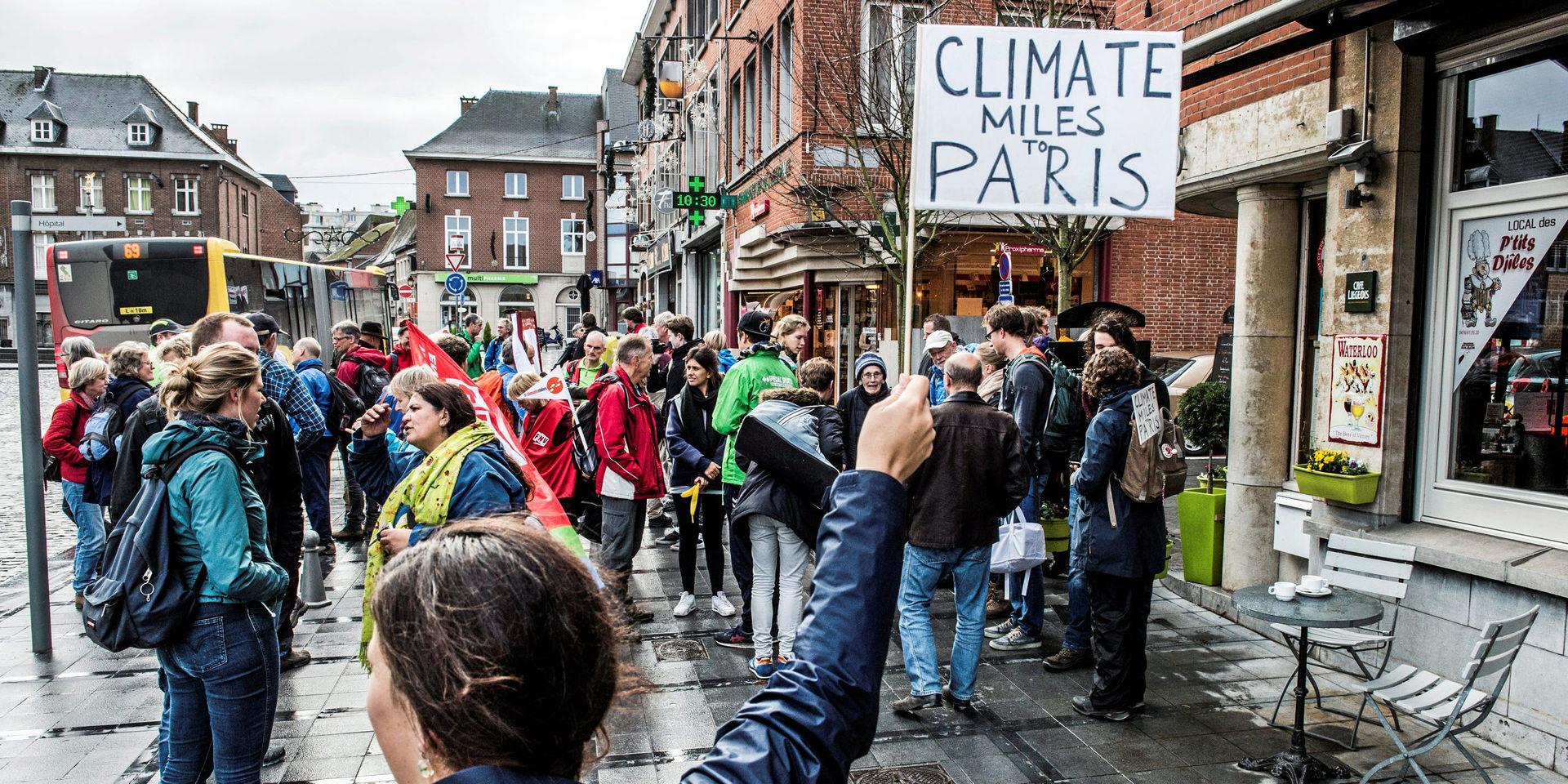 2015 stämde ett hundratal nederländska medborgare staten för att den inte skyddade sina invånare mot klimatförändringar – och vann i domstol.