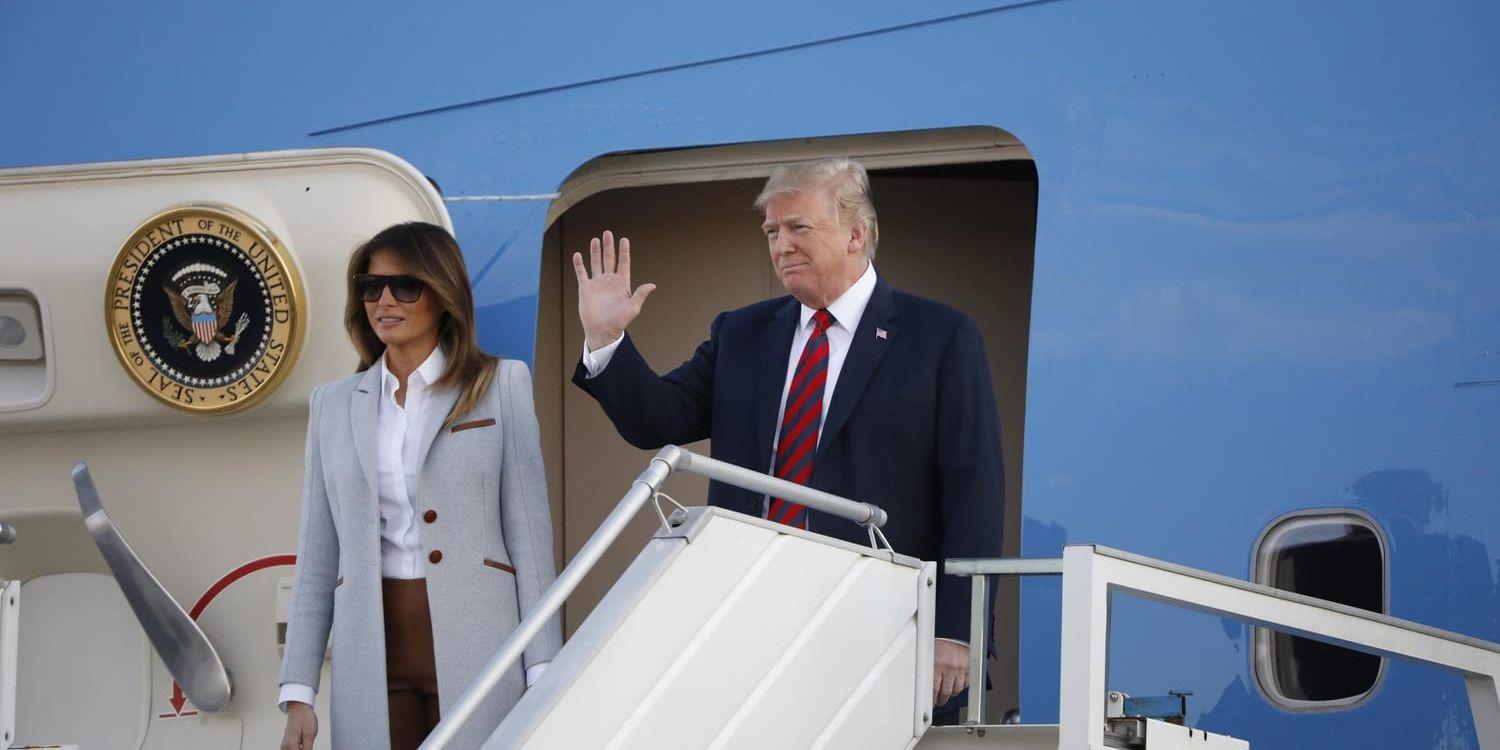 President Donald Trump och hustrun Melania landar på Helsingfors-Vanda flygplats inför måndagens toppmöte med Rysslands Vladimir Putin.