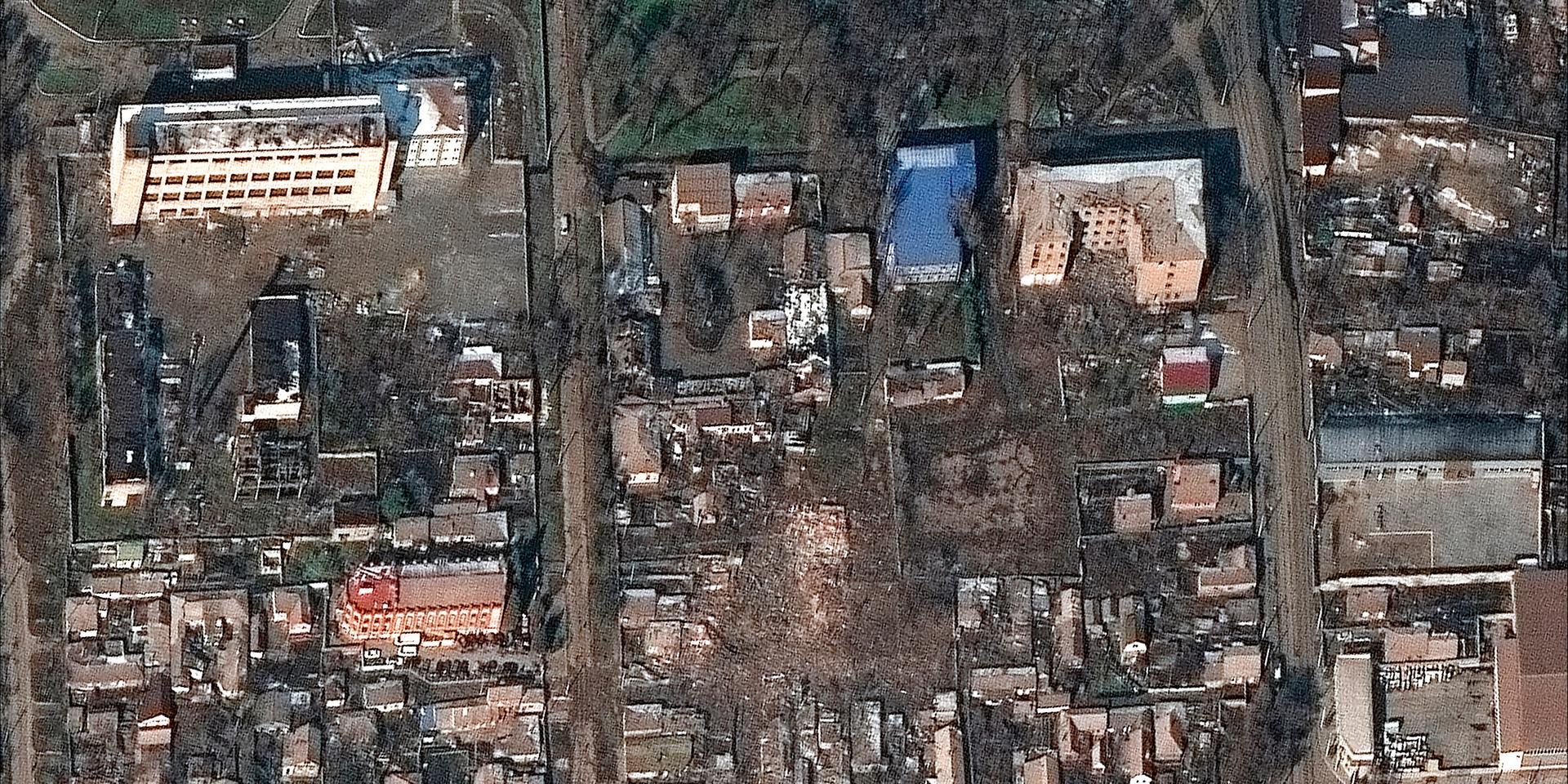 En satellitbild över den belägrade hamnstaden Mariupol. Arkivbild